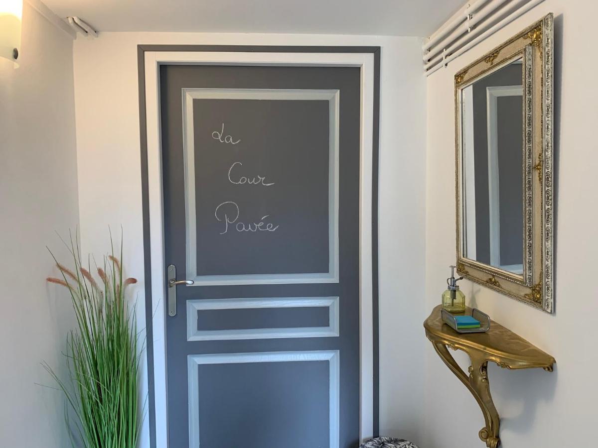 Saint-Léonard-de-Noblat La Cour Pavee, T2 Lumineux, Cosy, Confort 55 M2 מראה חיצוני תמונה